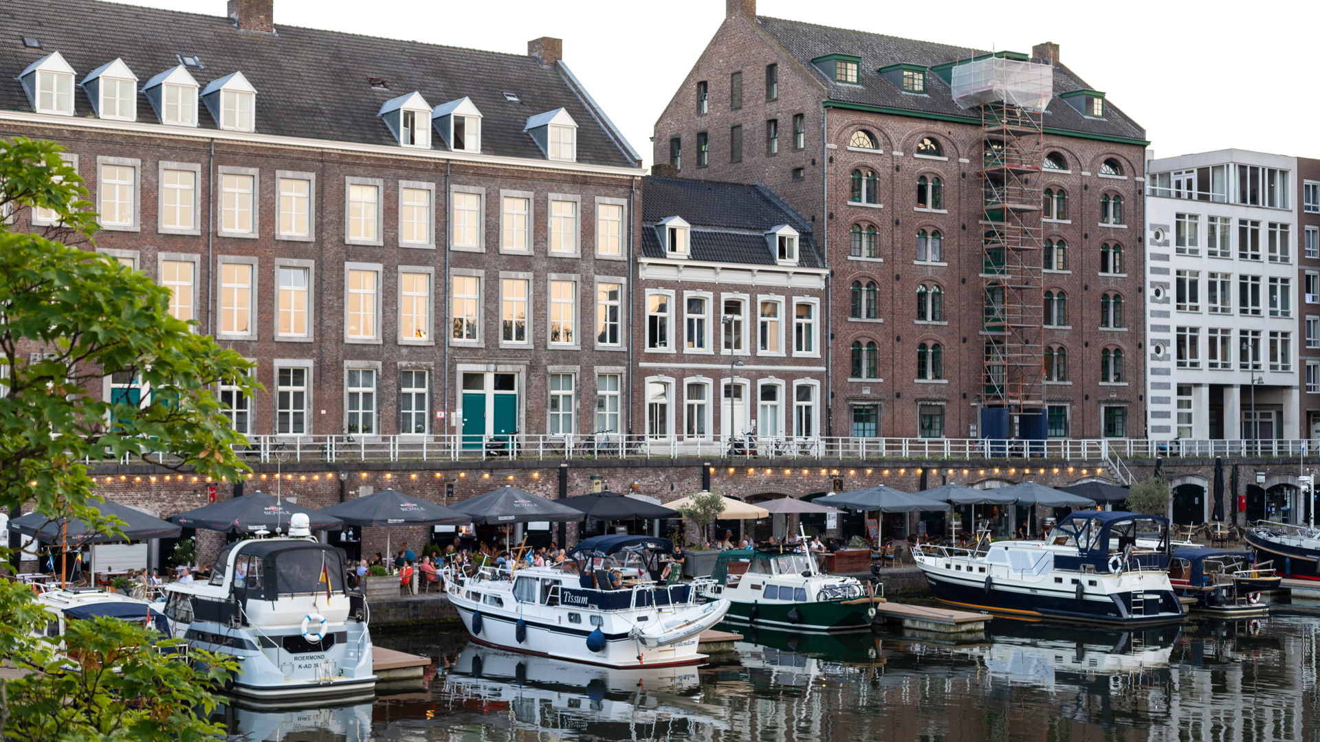 Maastricht Historic Marina The Bassin