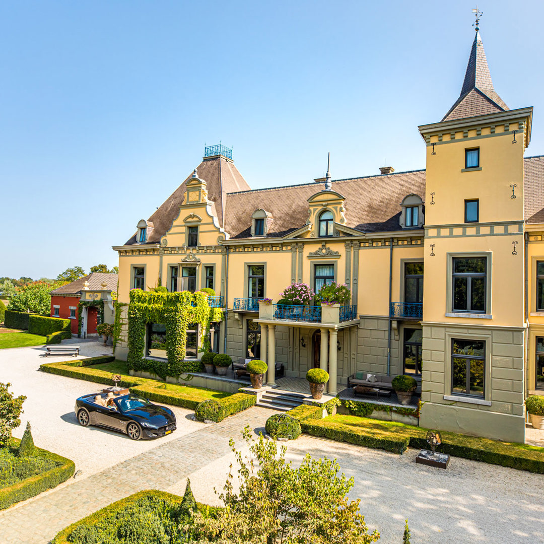 Kasteel De Hoogeweerth